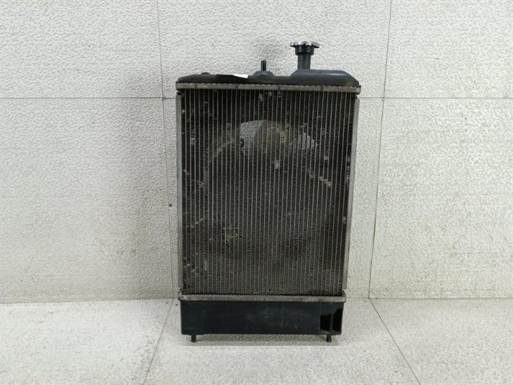 Радиатор основной Мицубиси ЕК в Рубцовске 450841