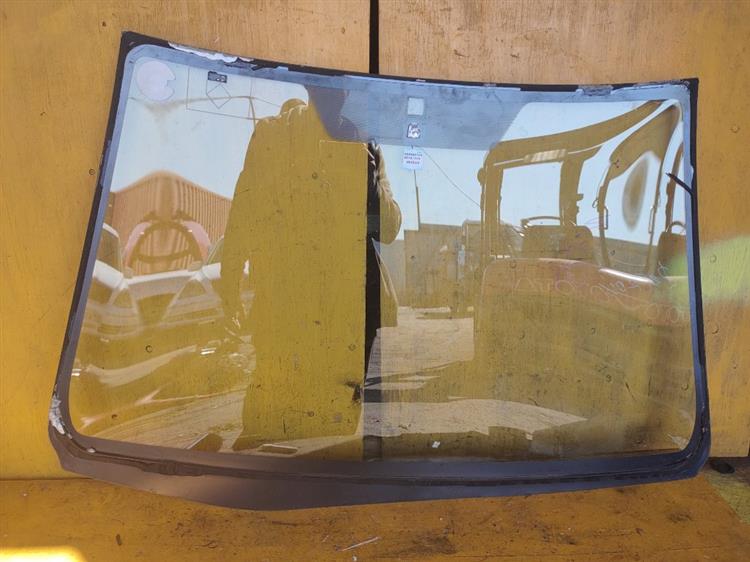 Лобовое стекло Тойота Аллион в Рубцовске 47998