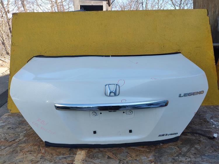 Крышка багажника Хонда Легенд в Рубцовске 50805