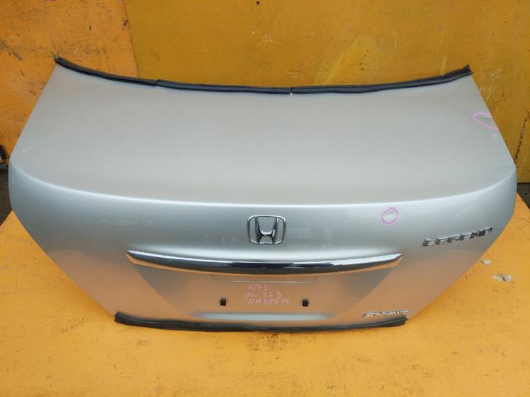 Крышка багажника Хонда Легенд в Рубцовске 555211