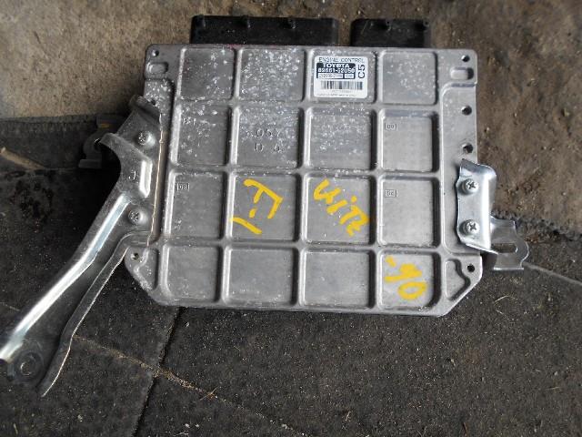 Блок управления ДВС Тойота Витц в Рубцовске 695662