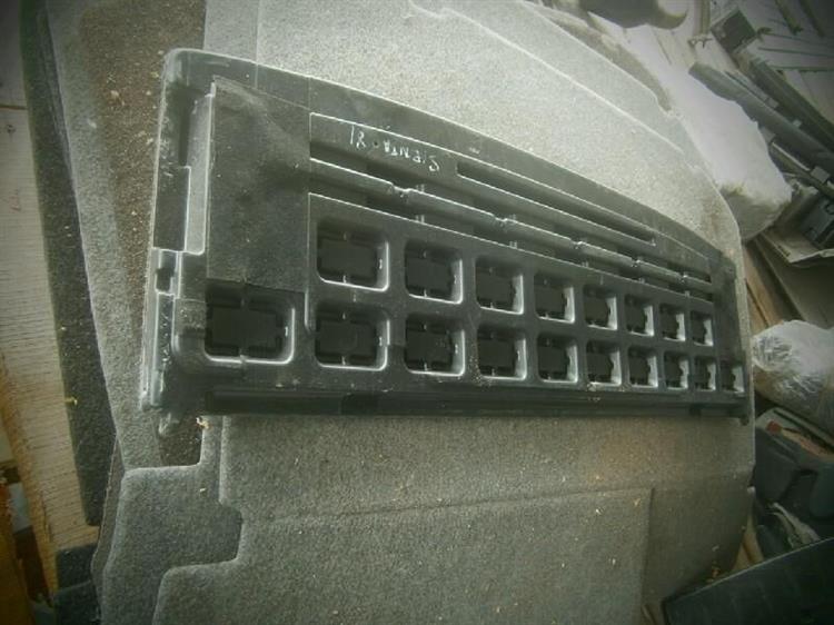 Полка багажника Тойота Сиента в Рубцовске 77566
